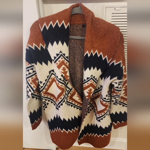 Tahari Women's Southwestern Aztec Chunky Cardian Sweater Open Front Medium - Picture 1 of 5